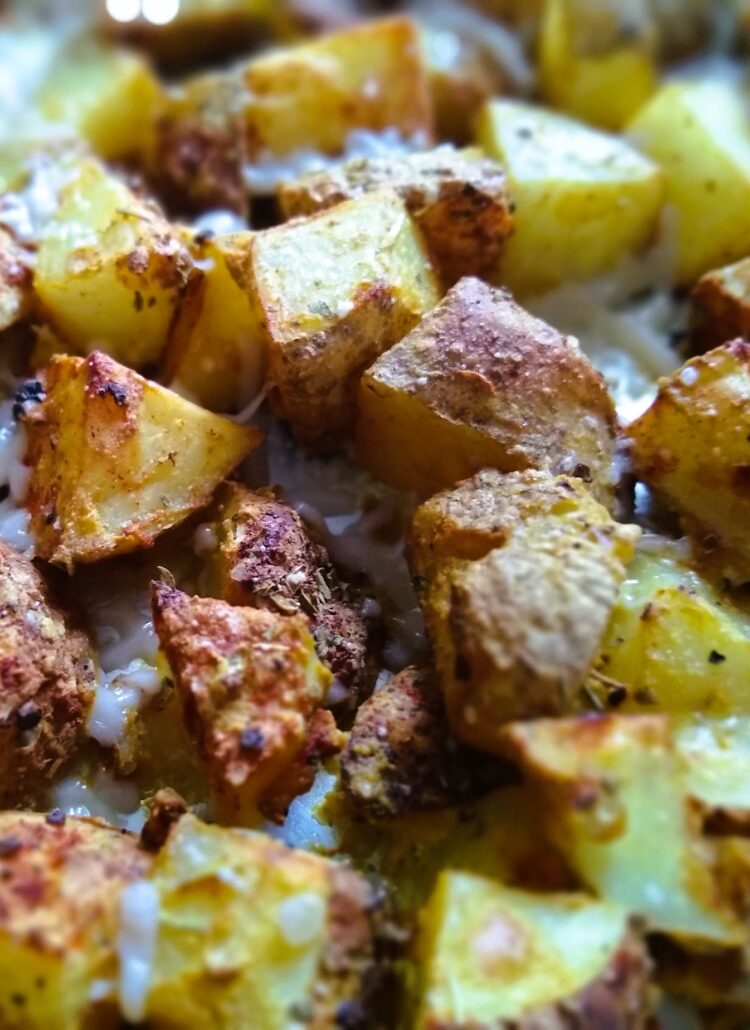 Easy and Crunchy Air Fryer Potatoes-Oil Free